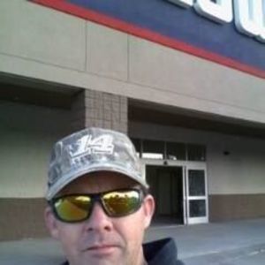 Meet your Posher, Roy